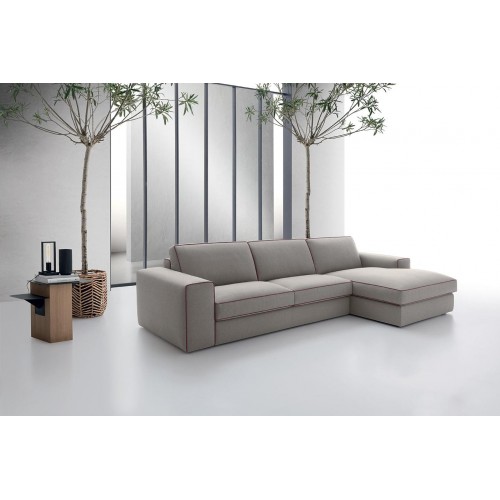 Felis Justin kanapé