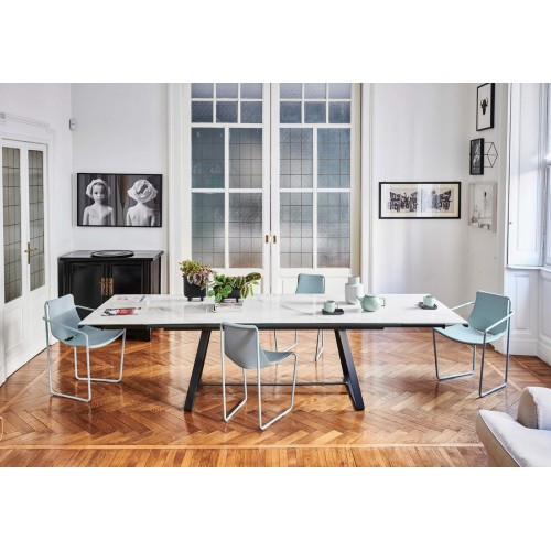 Mid. Alfred ALL asztal