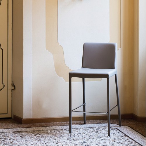 Nat. Novis SG65 bárszék