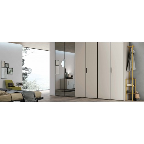 TMS. Profilo/Vetro gardrób