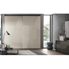 TMS. Kross tolóajtós gardrób