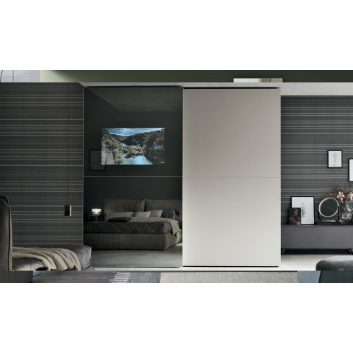 TMS. Vision tolóajtós gardrób