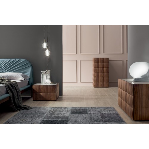 Ton. Venice hálószoba komód