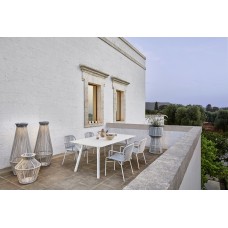 VAR. LIN. étkezőasztal