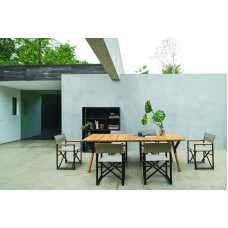 VAR. VIC. karosszék