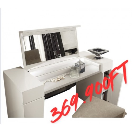 AKCIÓS OLASZ Fésülködőasztal  